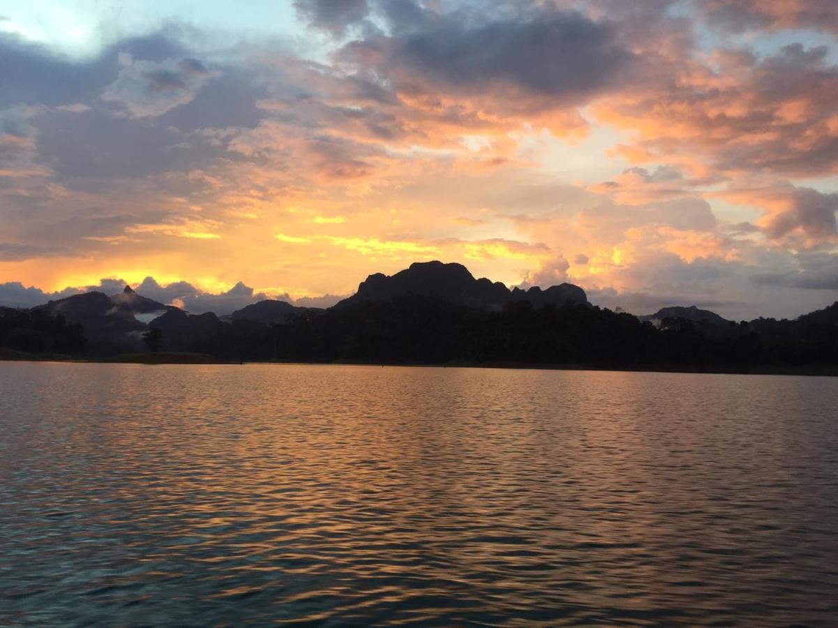 Khao Sok Inn Hostel Khao Sok National Park Dış mekan fotoğraf